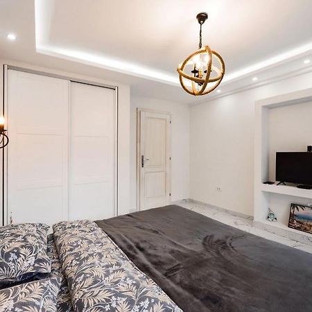Apartments Sophia Котор Екстериор снимка